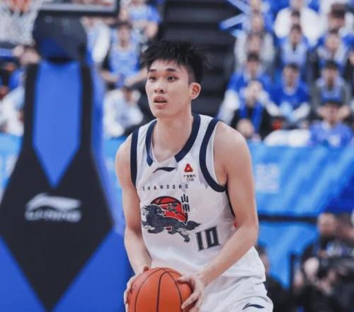 养老院深处,温馨家园与,希望之光映,JBO竞博,JBO竞博官网