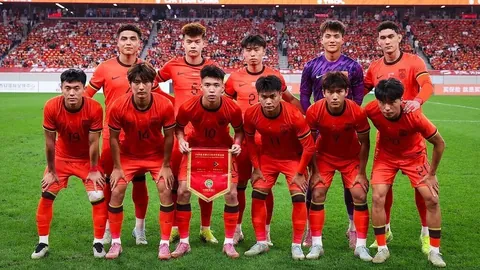 俄媒报道：萨芬成为卢布列夫教练团队新成员